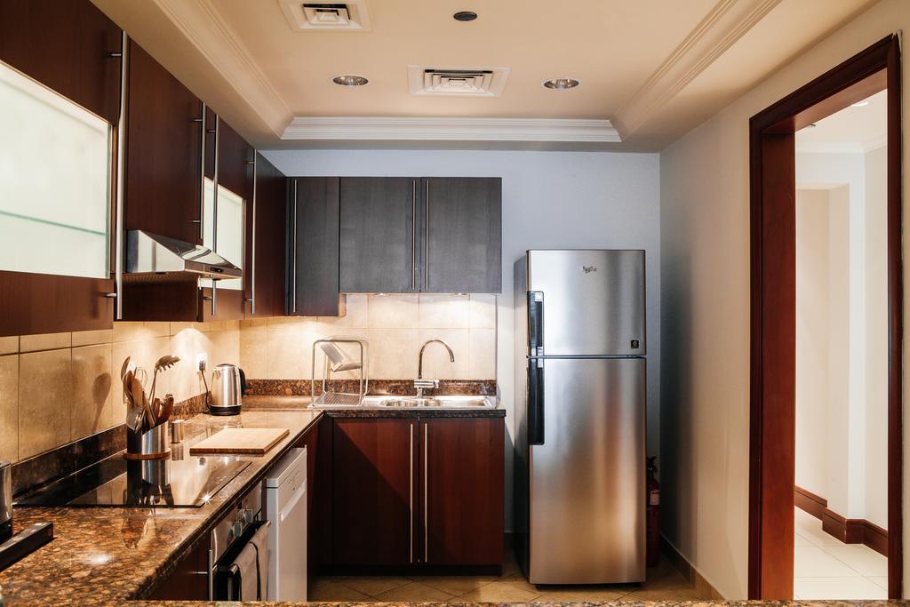 Fantastay - Palm Jumeirah Dubai Bagian luar foto